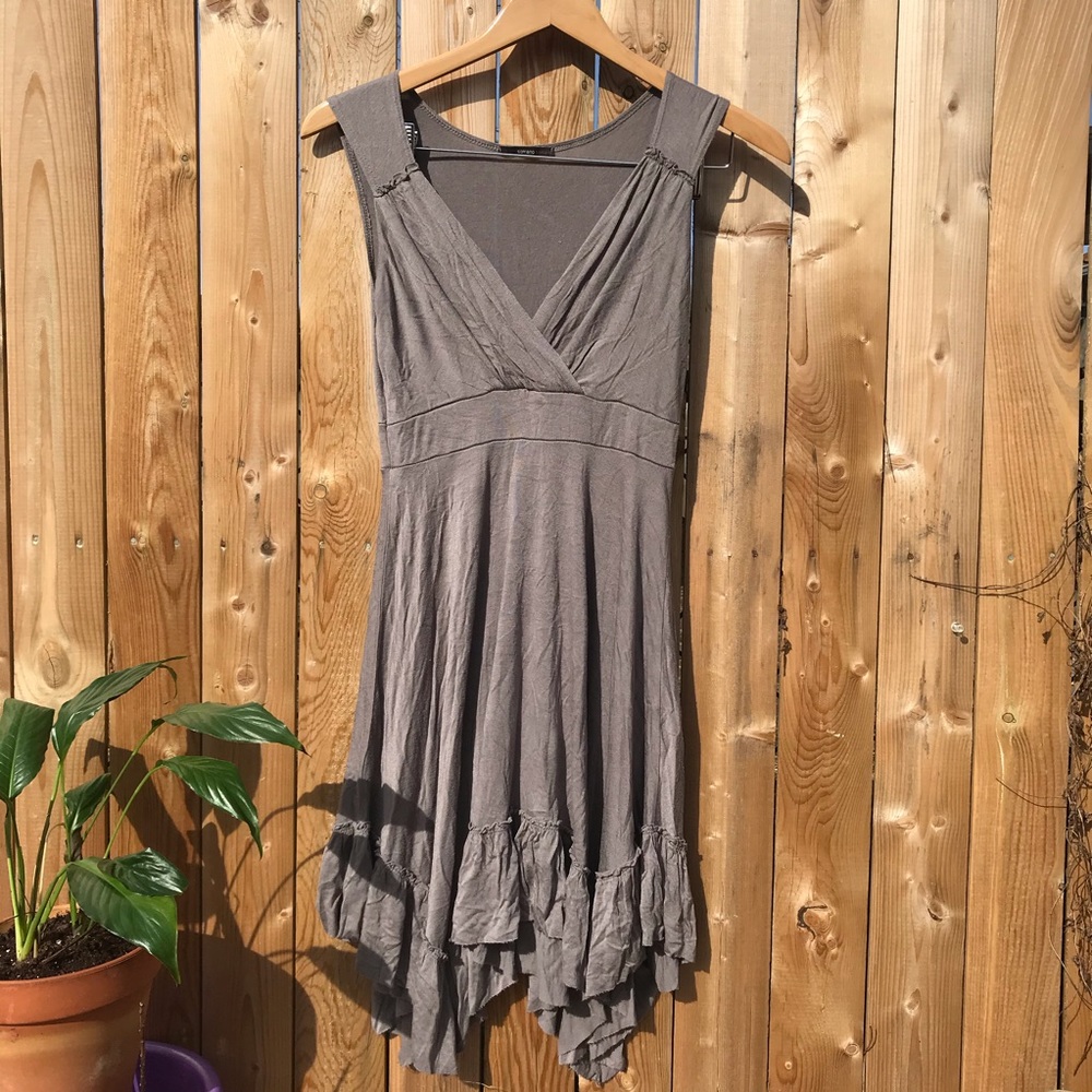 SOPRANO: Gray deep v neck dress